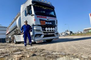 Mitarbeiter_Spedition-Minor