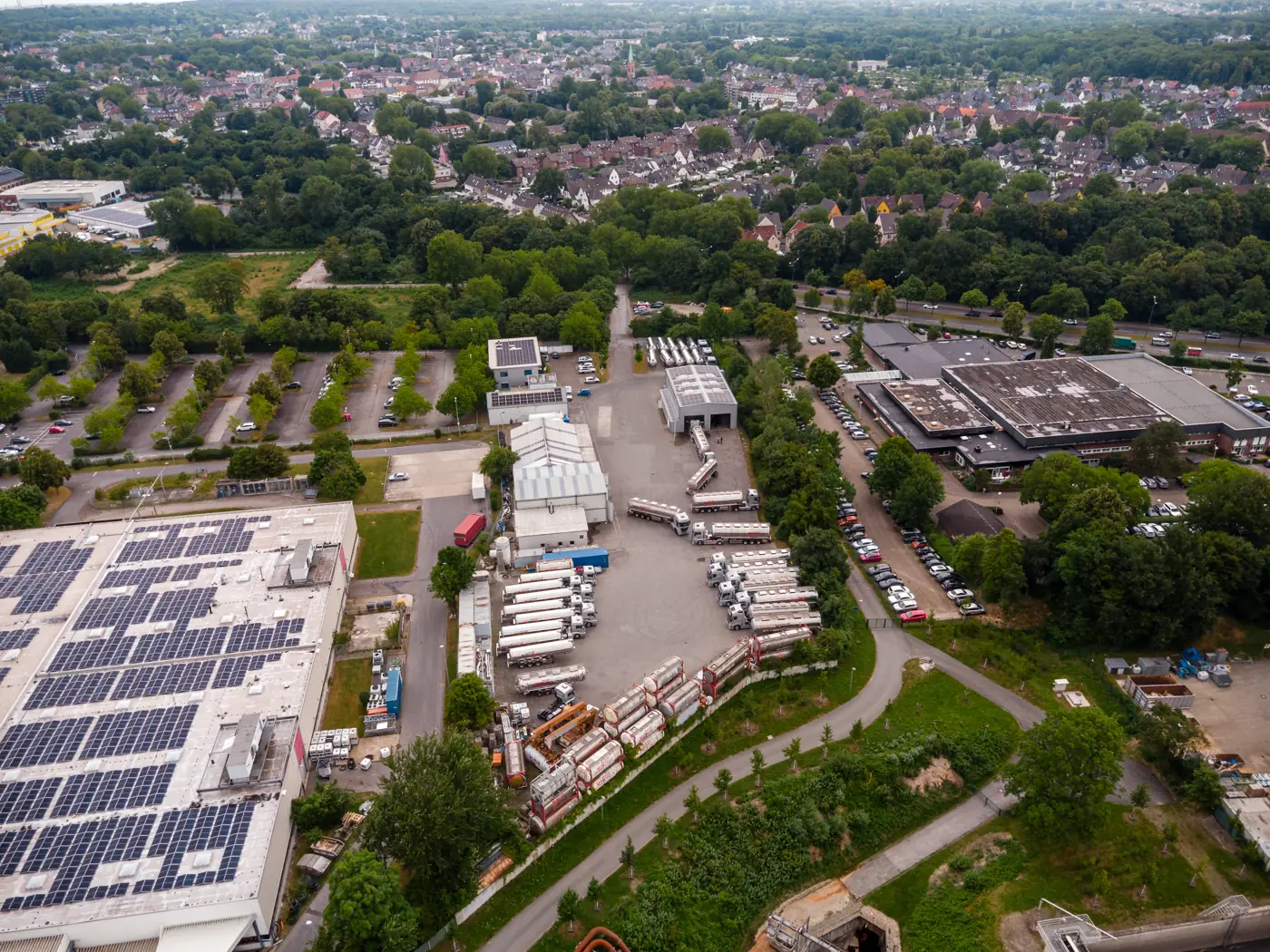 Luftbild des Betriebsgeländes der Spedition Minor in Gelsenkirchen
